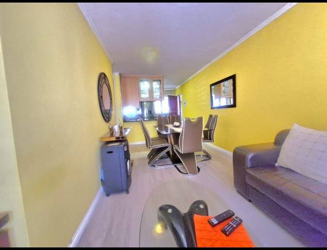 2 BEDROOM APARTMENT FOR SALE IN ANNLIN-WES